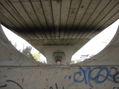 Chicle bajo el puente I