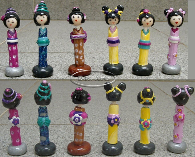 Kokeshi dolls Floral art Pottery and ceramics