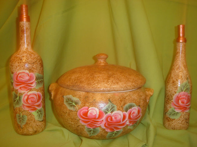 Botellas y Caldero