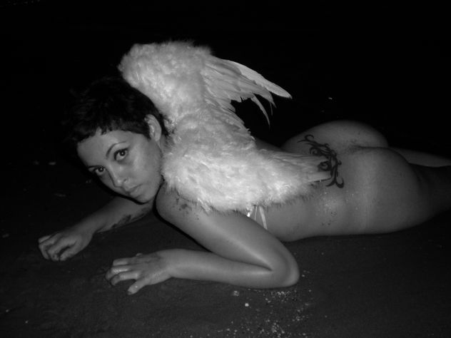 ANGELUZ
