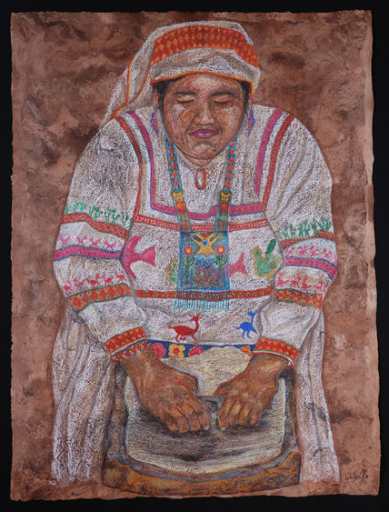 Huichola molcajeando