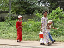 Niños Guajiros van...