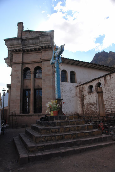 CRUZ VESTIDA ( Pueblo de Pisac ) Arquitectura e interiorismo Blanco y Negro (Digital)