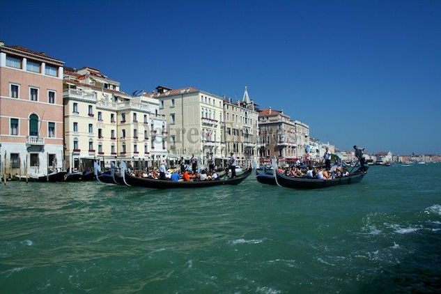 Venecia Architecture and Interiorism Black and White (Digital)