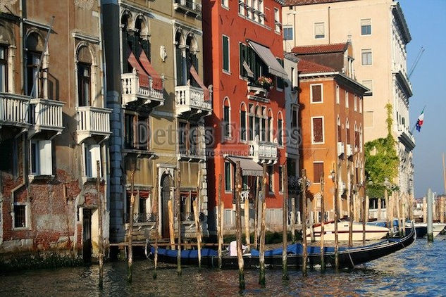 Venecia Architecture and Interiorism Black and White (Digital)