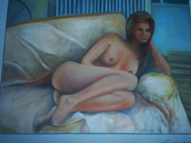 desnudo con sillon