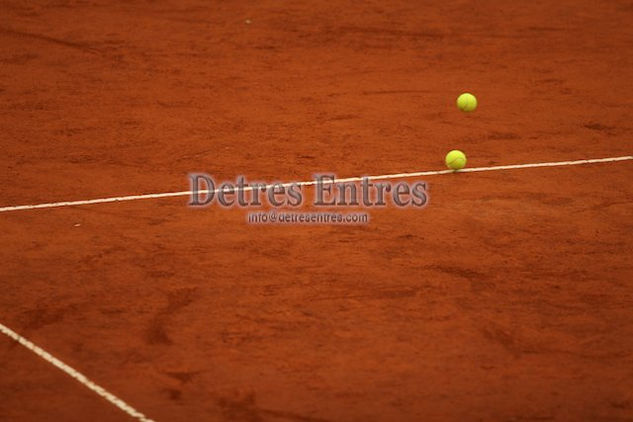 Pelotas de tenis Arquitectura e interiorismo Blanco y Negro (Digital)