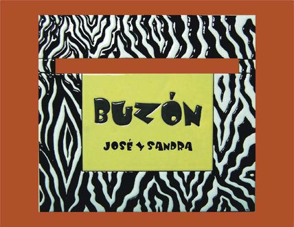 Buzón Cebra