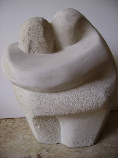 Abrazo Piedra Figurativa