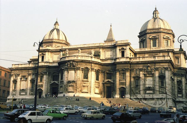 Biblioteca y sus aledaños en Roma, 1984 