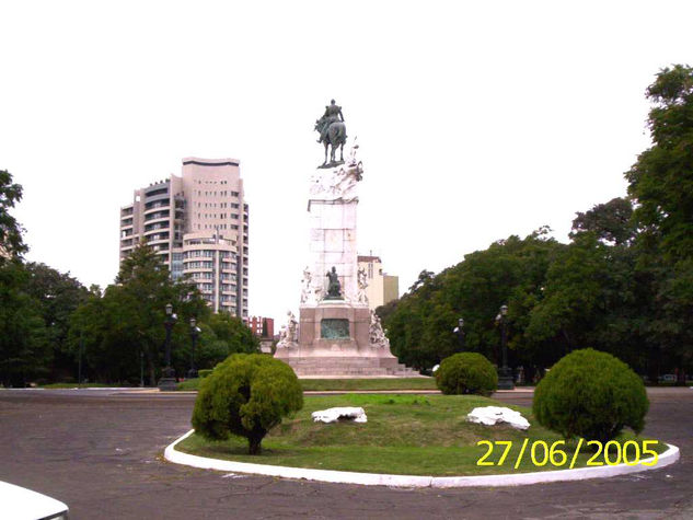 Monumento a Urquiza 