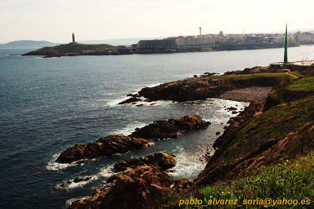 TORRE DE HERCULES Y OBELISCO MILENIUM 2 