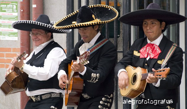 Mariachis 