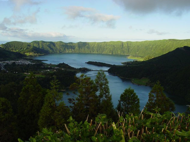 Caldera das Sete Cidades frontal 