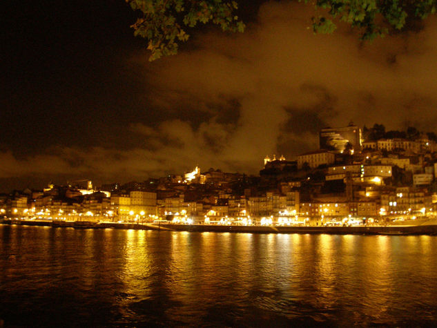 Ribeira de Oporto Arquitectura e interiorismo Color (Digital)