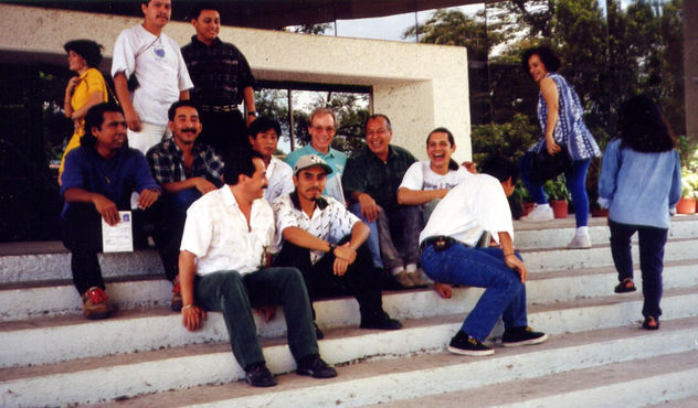 GUILLERMO DOMINGUEZ CON EL GRUPO PIMENTEL