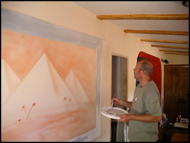 piramides en pared
