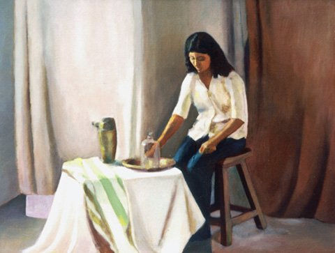 Mujer sentada en interior