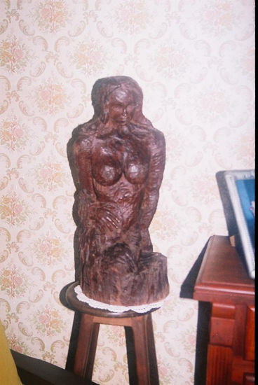 La madre Madera Figurativa