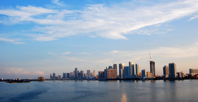 bahia de miami. 