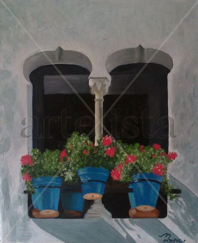 Ventana con macetas azules