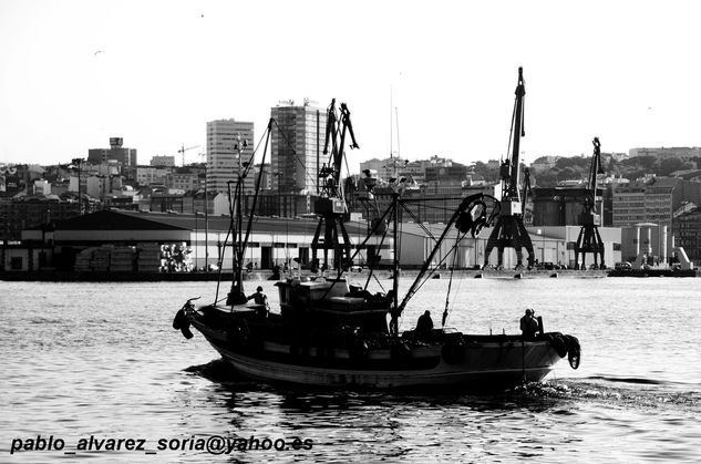 BARCO PESQUERO 2 