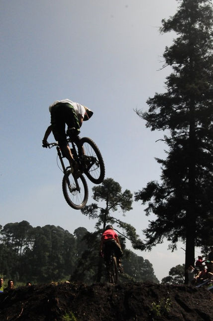 Downhill 2