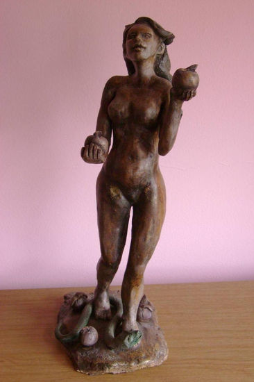 Eva Pottery Figurative