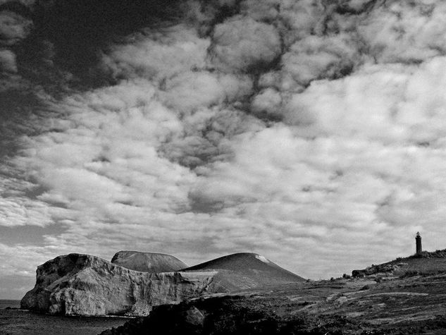 Volcánic-Azores nº 2 Arquitectura e interiorismo Blanco y Negro (Digital)