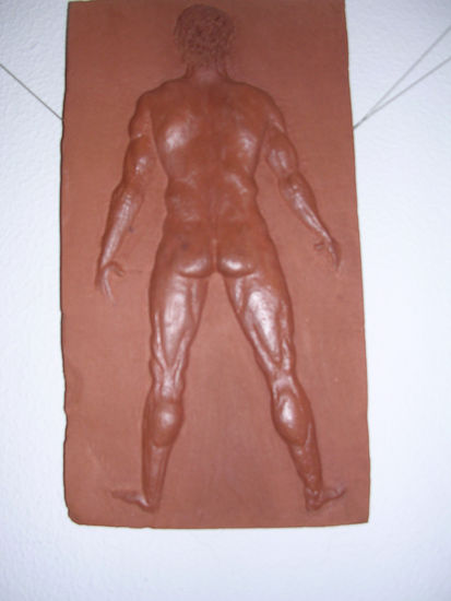 Placa hombre desnudo Pottery