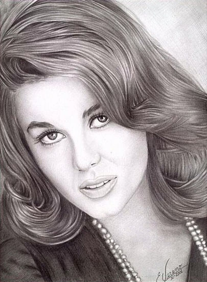 Ann Margaret Graphite