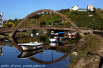 Reflejo del puente