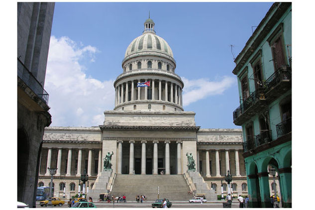 Capitolio II Arquitectura e interiorismo Color (Digital)