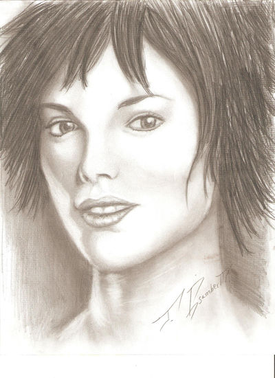 Ashley Greene (Alice Cullen) Pencil