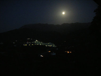 Hooney moon