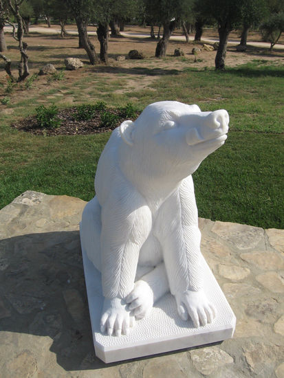 Oso Piedra Figurativa