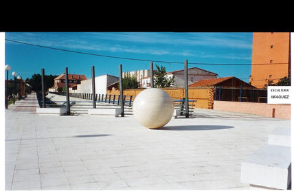 Bola