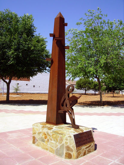 Homenaje a Buero Vallejo Hierro Figurativa