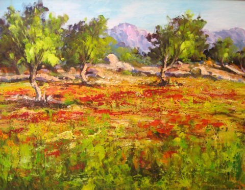 Campo de amapolas con árboles
