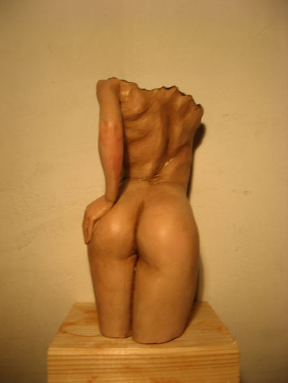 CUERPO Cerámica Figurativa