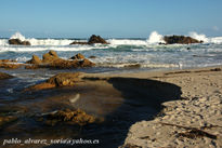 Olas en la playa de...