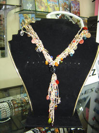 Collar tejido a...