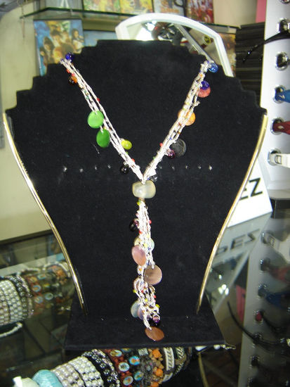 Collar tejido a crochet color Beige 
