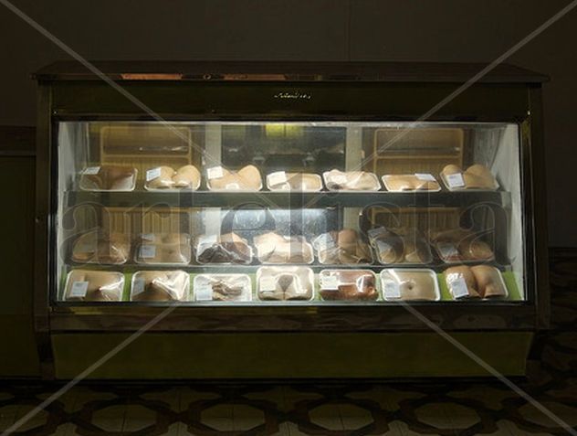 Carne en exhibición, Refrigerador Vitrina