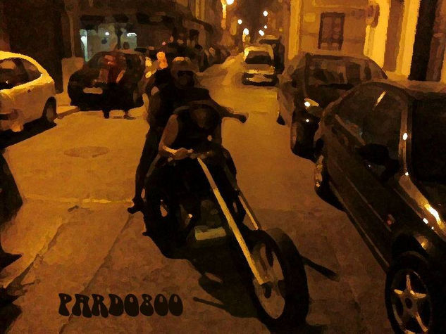 MOTO CHOPER EN LA NOCHE 