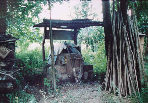 VIEJO HORNO DE BARRO Arquitectura e interiorismo Color (Química)