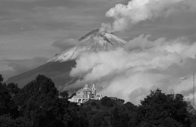 San Pedro Cholula,Puebla, Méx. I.Los Remedios Architecture and Interiorism Black and White (Digital)