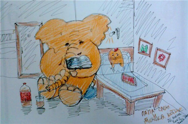 Papa elefante  lee por la noche libro , a su ija gatita