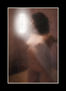 DESNUDA EN LA OSCURIDAD