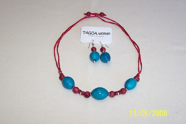 COLLAR DE TAGUA Costume jewellery Jewellery and costume jewellery